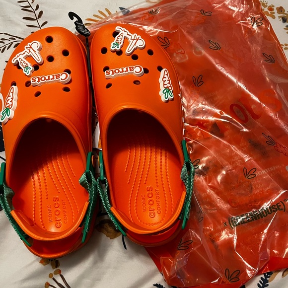 CROCS Shoes Crocs Carrots X Crocs Classic All Terrain Clog Orange Coral Limited M W 12